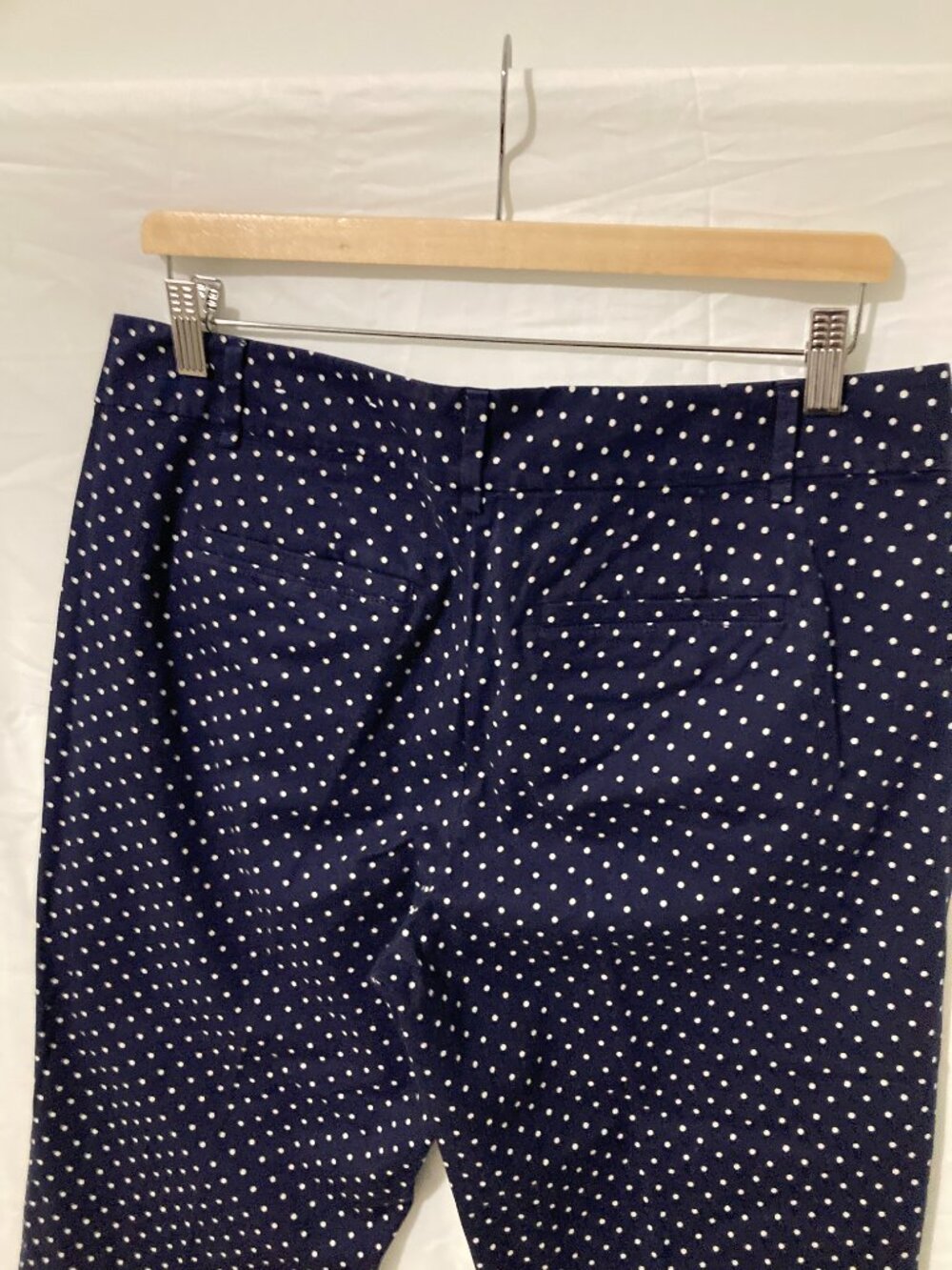 Loft Womens 10 Original Crop Blue Polka Dot Classic Prep Summer Chic Comfort - Picture 9 of 10